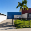 Barracão no Bacacheri na rodovia Regis Bittencourt, com 408 m² área total.